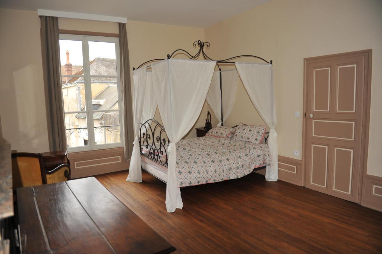 Vendome Au Bord Du Loir B&B 외부 사진